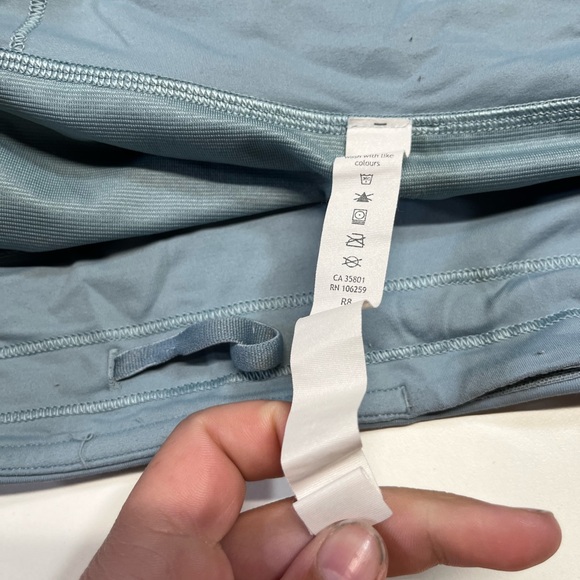 Lululemon 2.5” Speed Up Shorts Light Blue / Grey Women’s Size 6 - Picture 12 of 13
